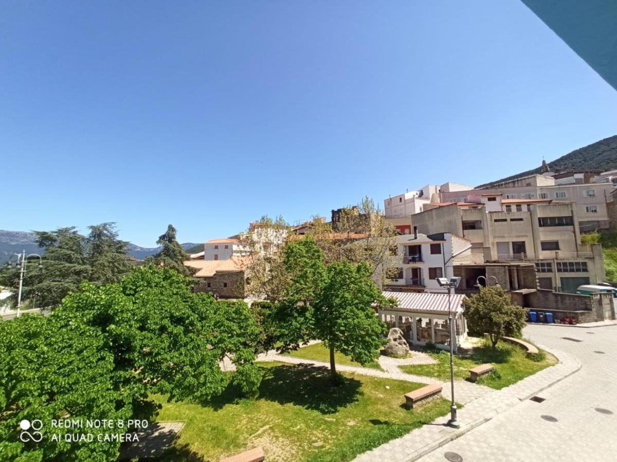Bed And Breakfast Murales Orgosolo Buitenkant foto